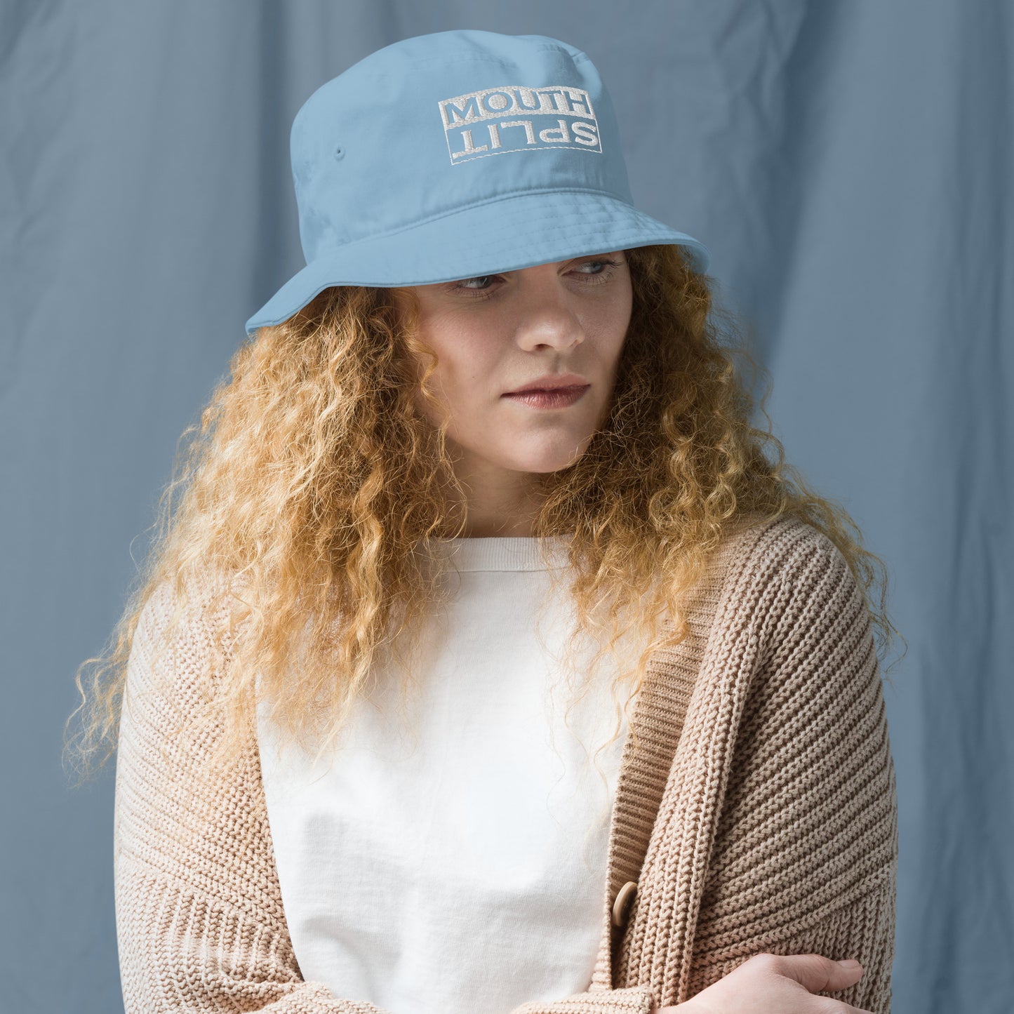MouthSplit Flip Logo Bucket Hat